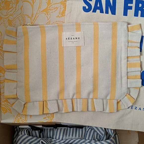Sezane Saint Tropez in-a-box - Picture 2 of 9